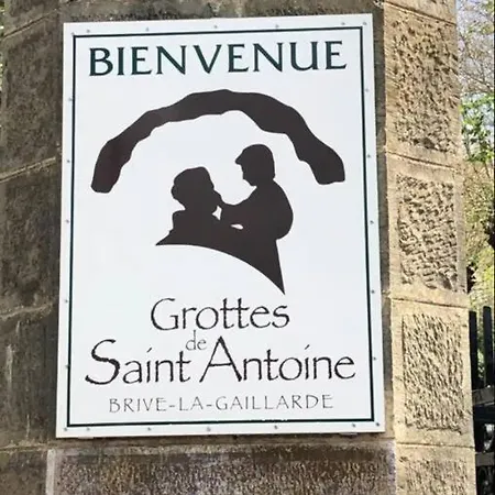 Appartement paisible à Brive près du centre-ville et de la gare avec Netflix Fibre internet et Stationnement gratuit Extérieur photo