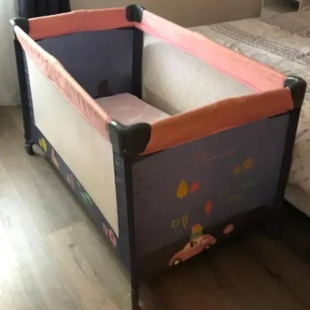 Appartement paisible à Brive près du centre-ville et de la gare avec Netflix Fibre internet et Stationnement gratuit Extérieur photo
