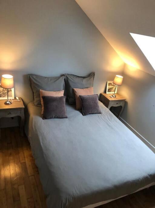 Appartement Paisible à Près Du Centre-ville Et De La Gare Avec Netflix Fibre Internet Et Stationnement Gratuit